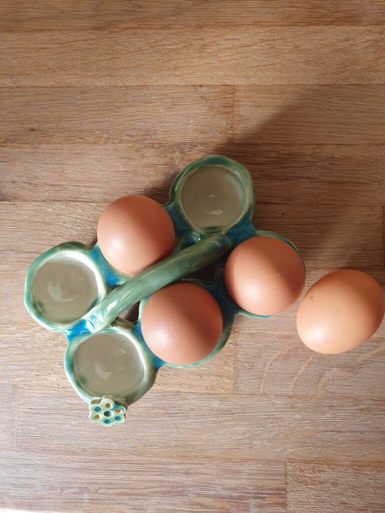 Rangement à œufs en céramique à fabriquer soi-même